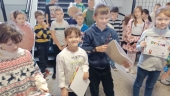 LAUREACI KONKURSU PLASTYCZNEGO ,, JESIENNE DRZEWO